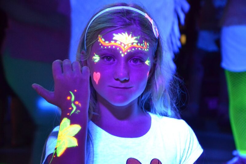 soirée fluo